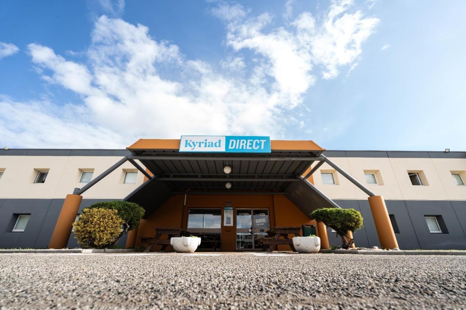 Kyriad Direct Brignoles - Provence Verte エクステリア 写真